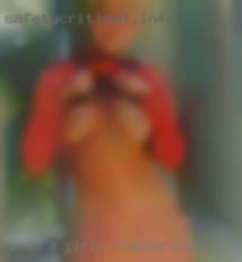 I am a calm and romantic girls Chambersburg person.