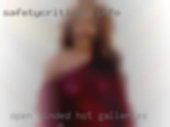 Open minded, easy going hot galleries and discrete.